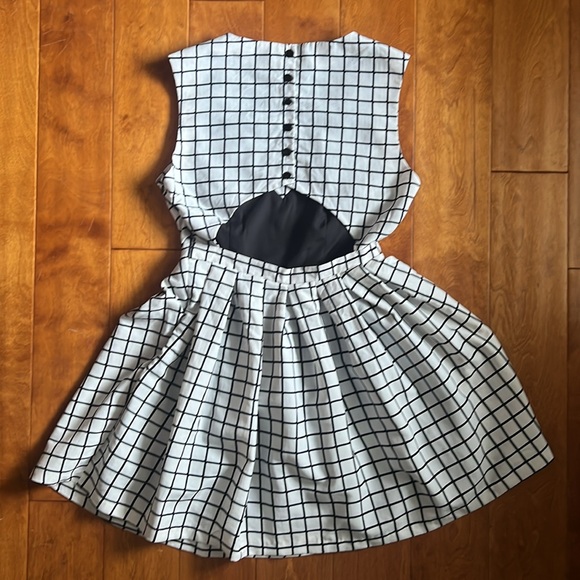 Forever 21 Plaid Holiday Party Dress Size M Sleeveless V-Neck Mini Grunge Preppy - Picture 4 of 12